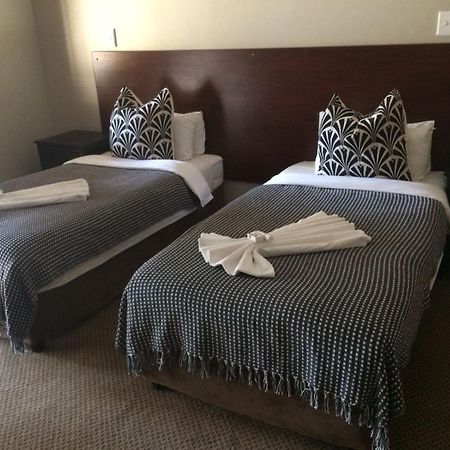 Monte Christo Country Lodge Μπλουμφοντέιν Εξωτερικό φωτογραφία
